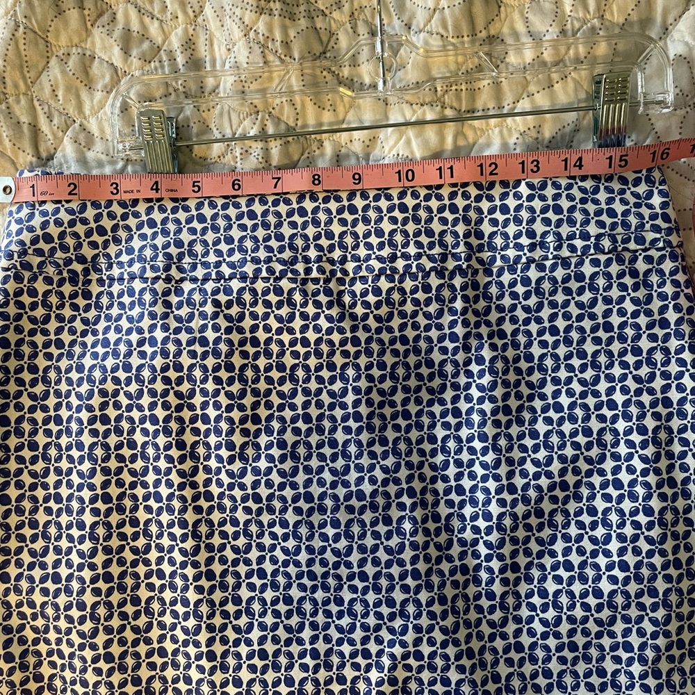 NWT Talbots blue and white skirt, 8. - Picture 5 of 6